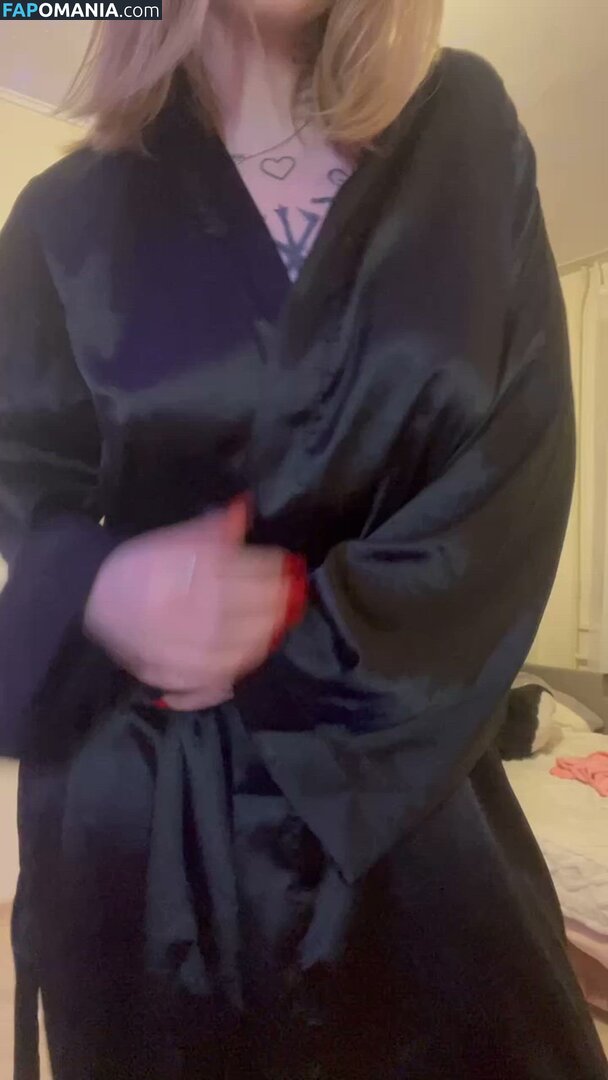 adelepeach Desnudo OnlyFans  Foto filtrada #18