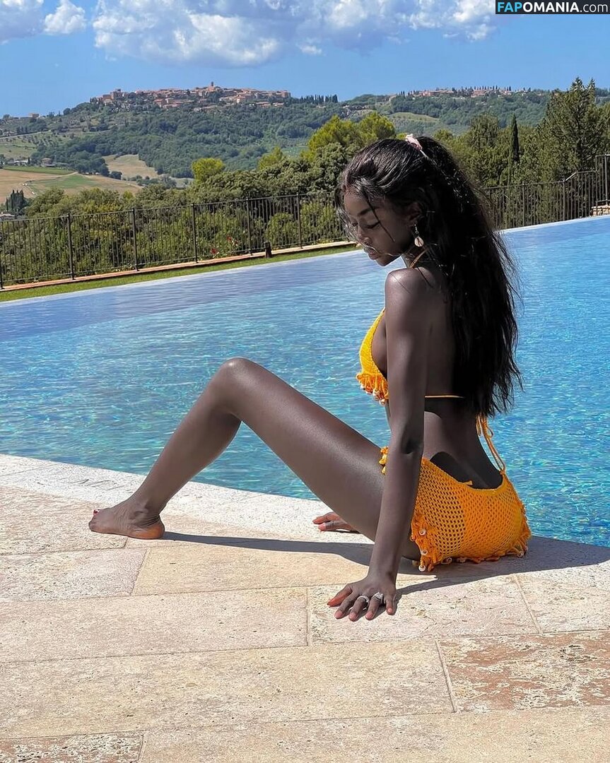 African Booty Meat / curvyandnatural Desnudo OnlyFans  Foto filtrada #3