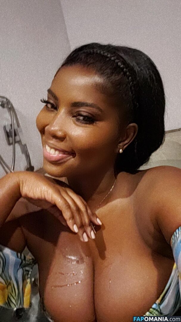 Afrolatina / afrolatinas_ / ebony latinas Desnudo OnlyFans  Foto filtrada #10