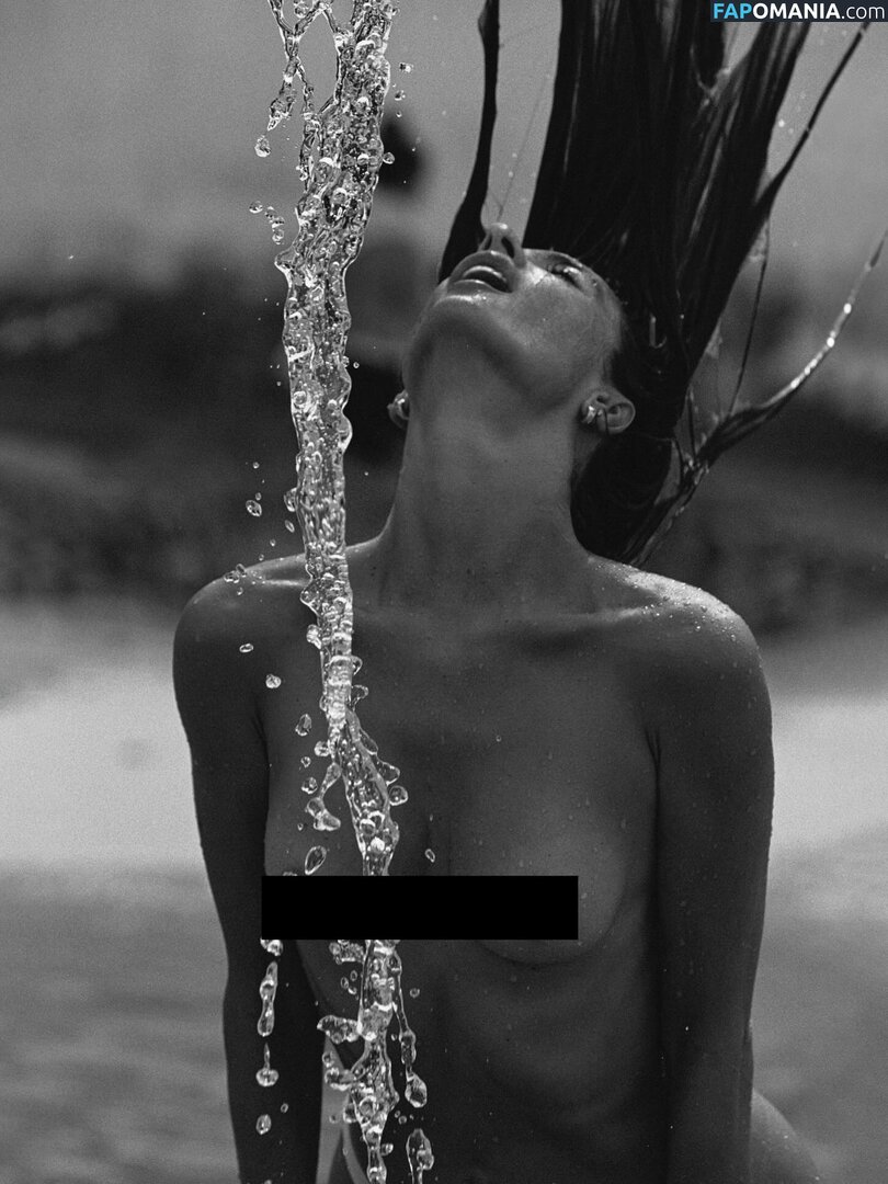Alessandra / Alessandra Ambrosio / aleambrosio / alelovesanja / alessandraambrosio / https: Desnudo OnlyFans  Foto filtrada #1541