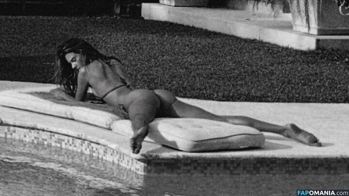 Alessandra / Alessandra Ambrosio / aleambrosio / alelovesanja / alessandraambrosio / https: Desnudo OnlyFans  Foto filtrada #1542