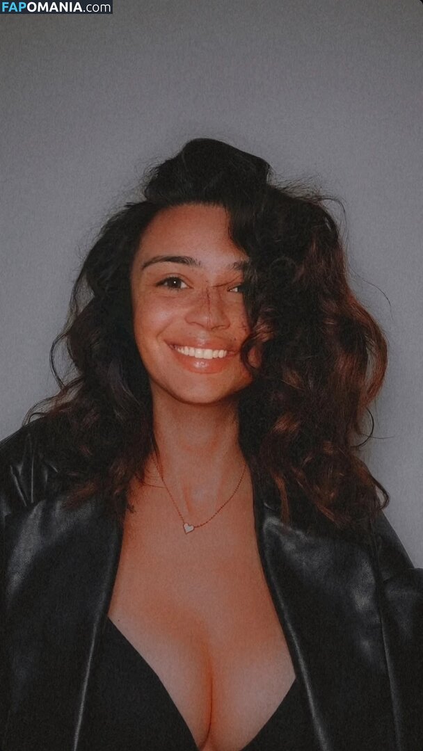 Alexandra Paixão / alexandrapaixao95 / coraline1995 Desnudo OnlyFans  Foto filtrada #2