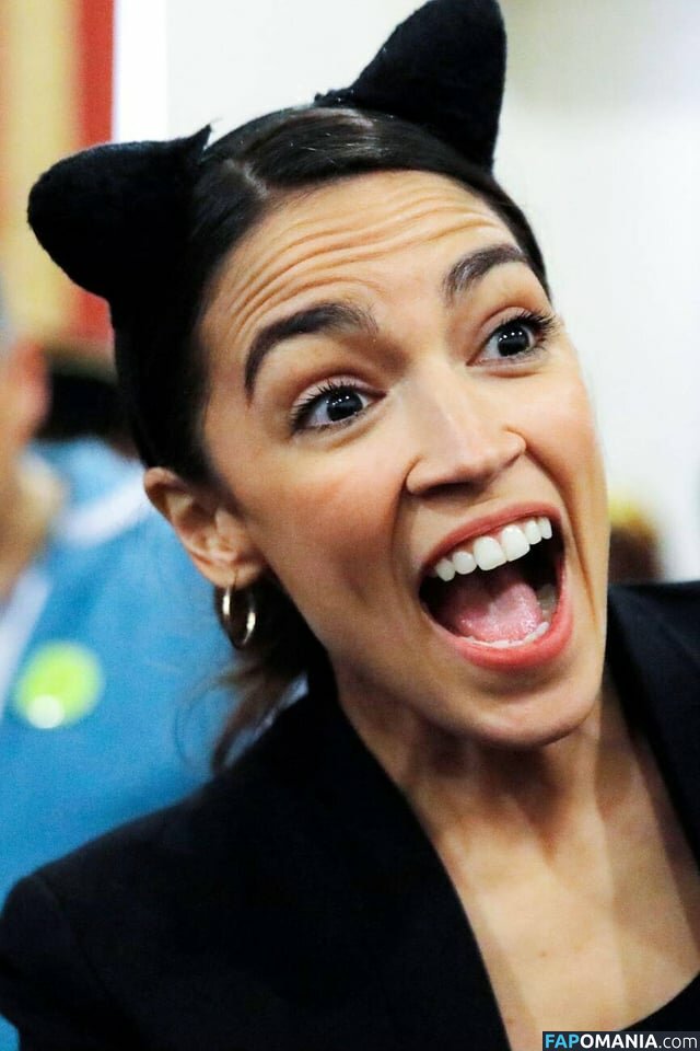 AOC / Alexandria Ocasio-Cortez Desnudo OnlyFans  Foto filtrada #66