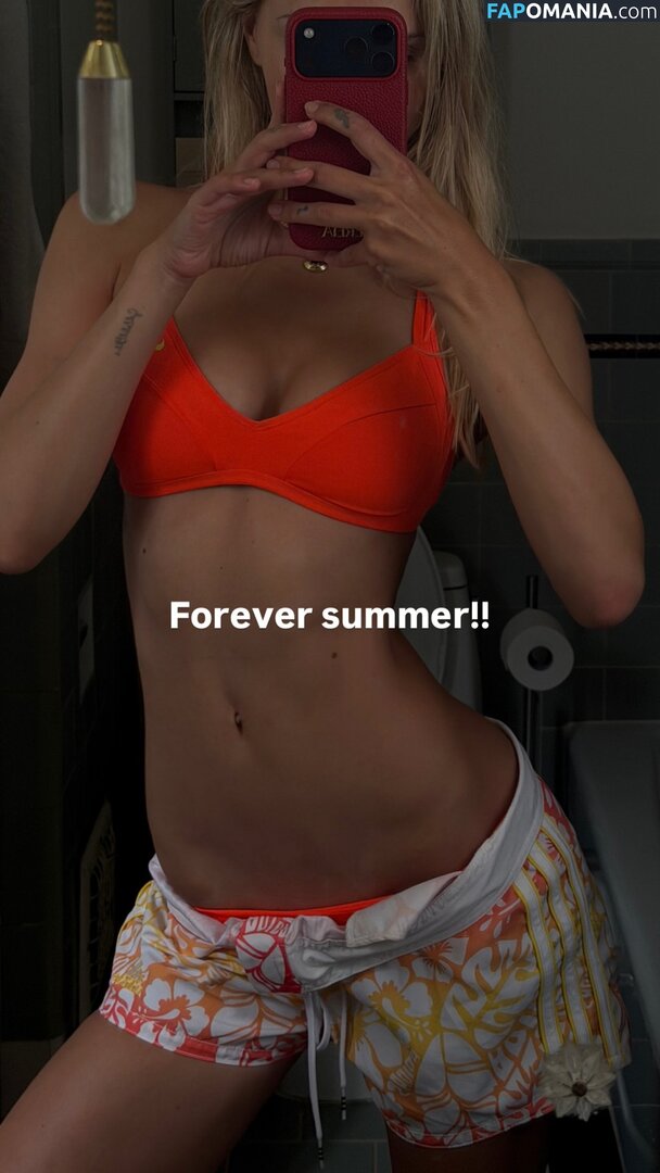 Alexis Ren / alexisren / alexisreng / alexxissren Desnudo OnlyFans  Foto filtrada #1037