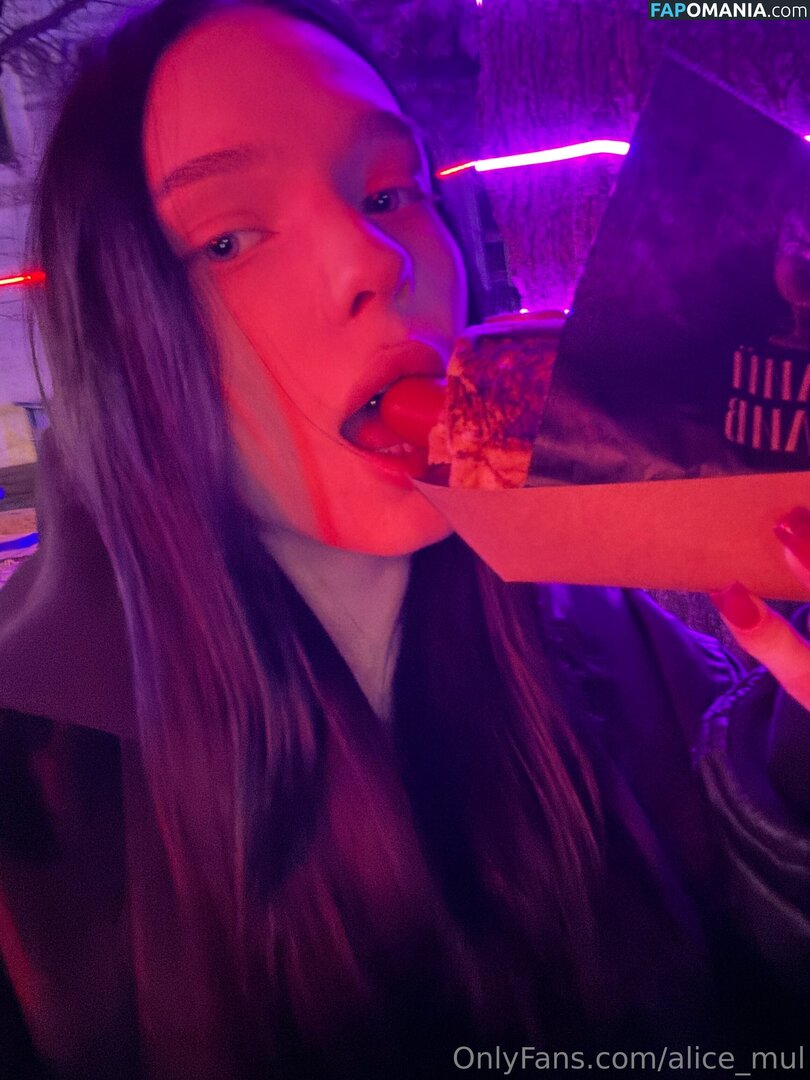 alice_mul / l_amulette Desnudo OnlyFans  Foto filtrada #27