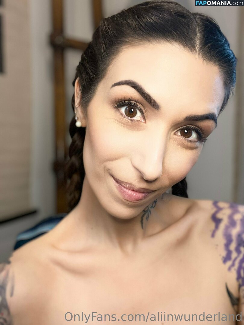 aliinwondrland / aliinwunderland Desnudo OnlyFans  Foto filtrada #10