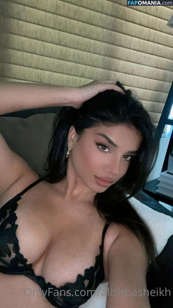 alishbasheikh Desnudo OnlyFans  Foto filtrada #40