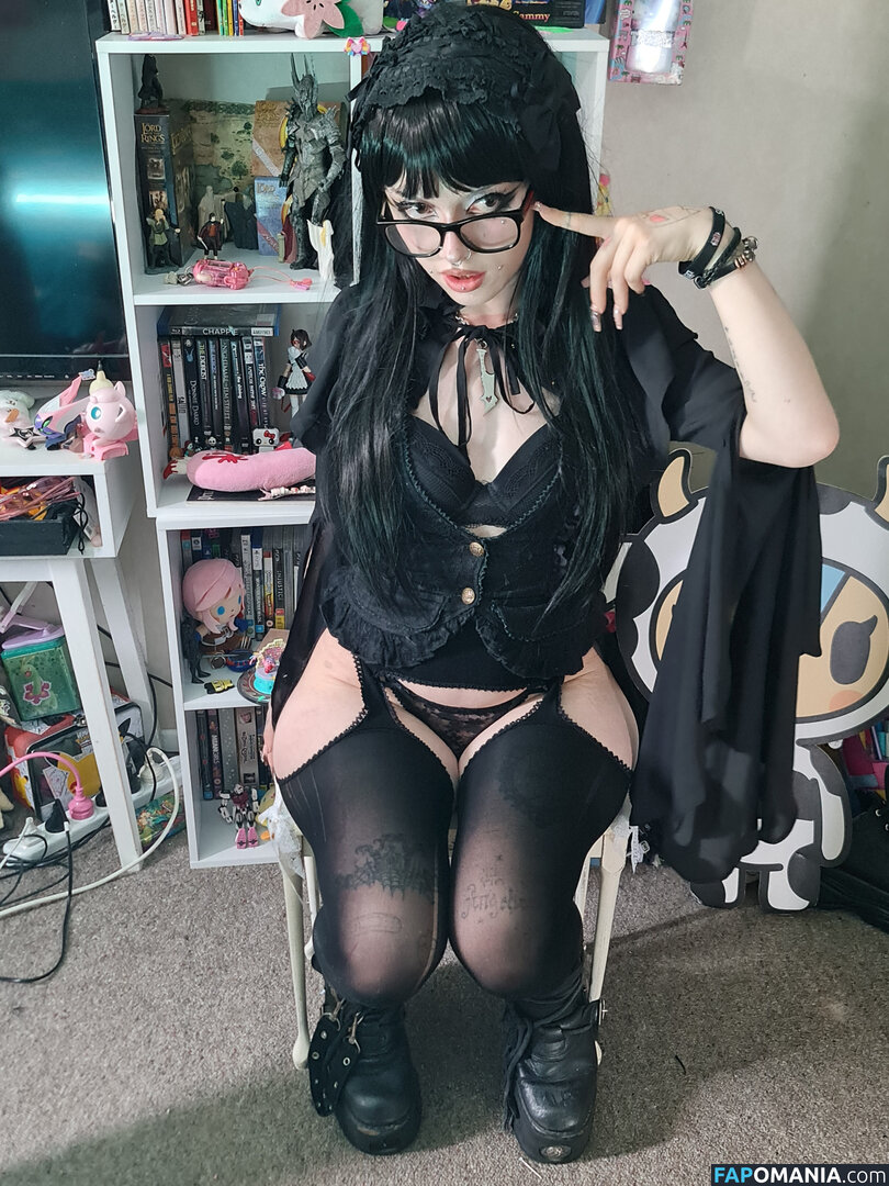 +:｡.ruby ʚ ♡ ɞ ⋆ ✧.｡ / allmyheartbear / myarykerx / usakumyawhore / usakyumawhore Desnudo OnlyFans  Foto filtrada #4