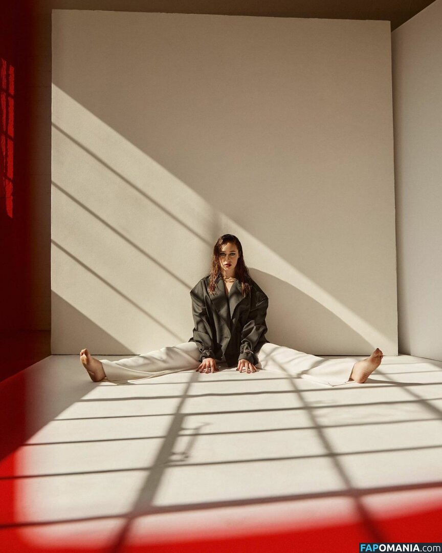 Alycia Debnam Carey / DebnamCarey / alyciajasmin Desnudo OnlyFans  Foto filtrada #3