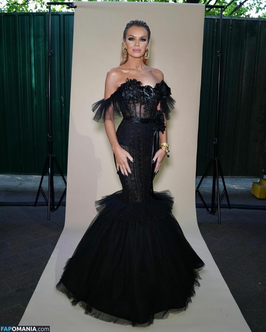 Amanda Holden / noholdenback Desnudo OnlyFans  Foto filtrada #622