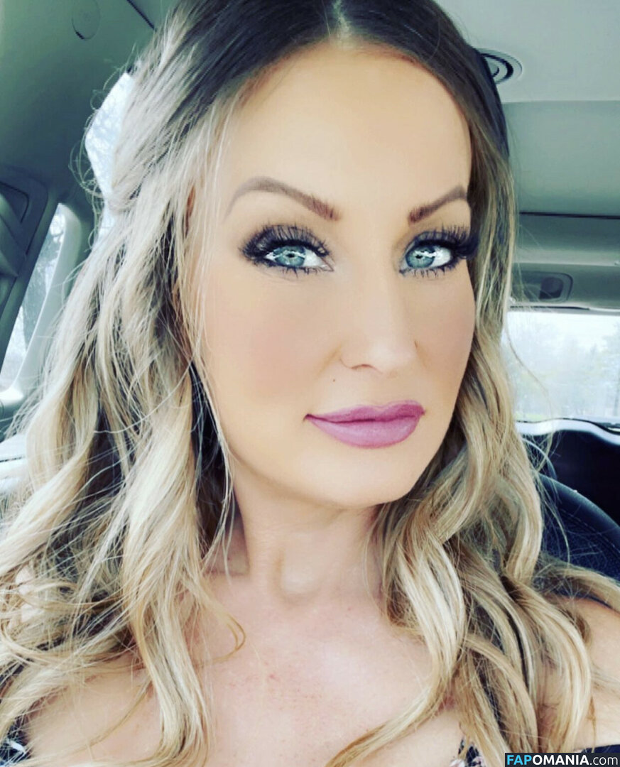 AmberHaines26 / Ambiedawn26 / Cougarfans3333 Desnudo OnlyFans  Foto filtrada #4