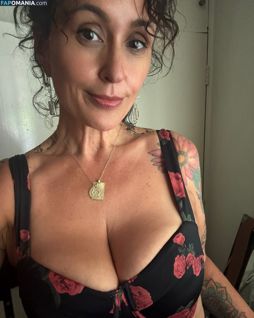 Amelia Linda MacQueen / i.am.macqueen Desnudo OnlyFans  Foto filtrada #2