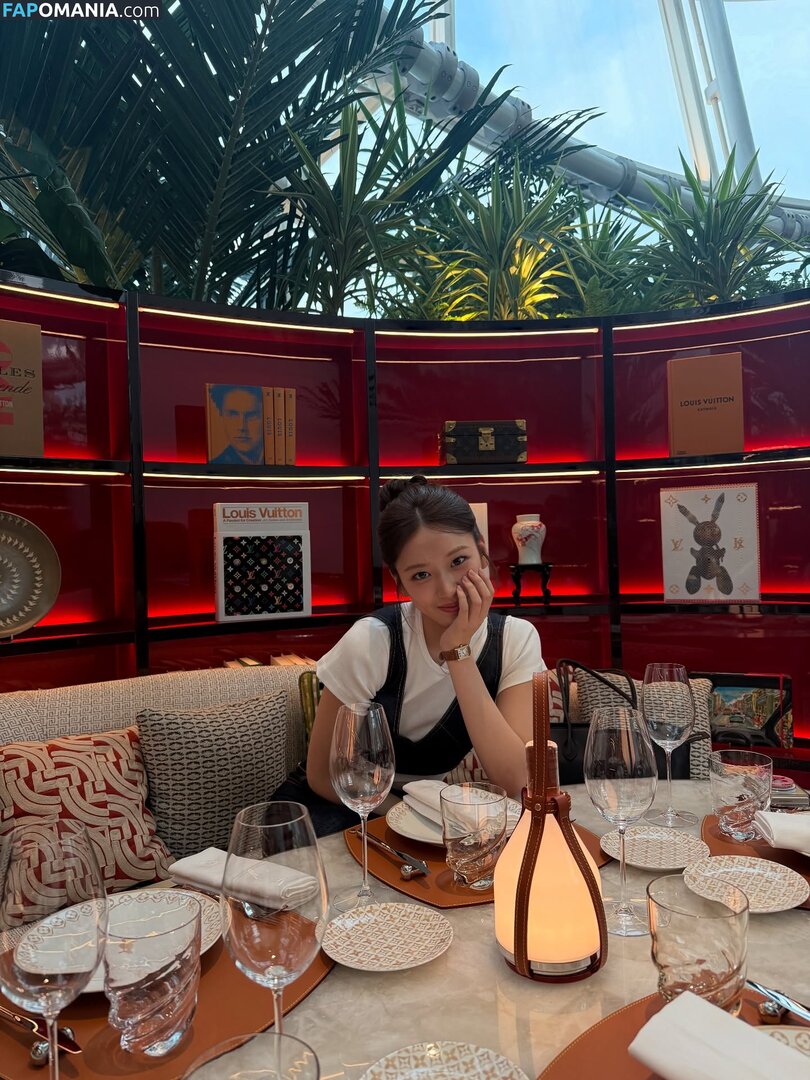 An IVE / An Yujin 안유진 | / _yujin_an Desnudo OnlyFans  Foto filtrada #1