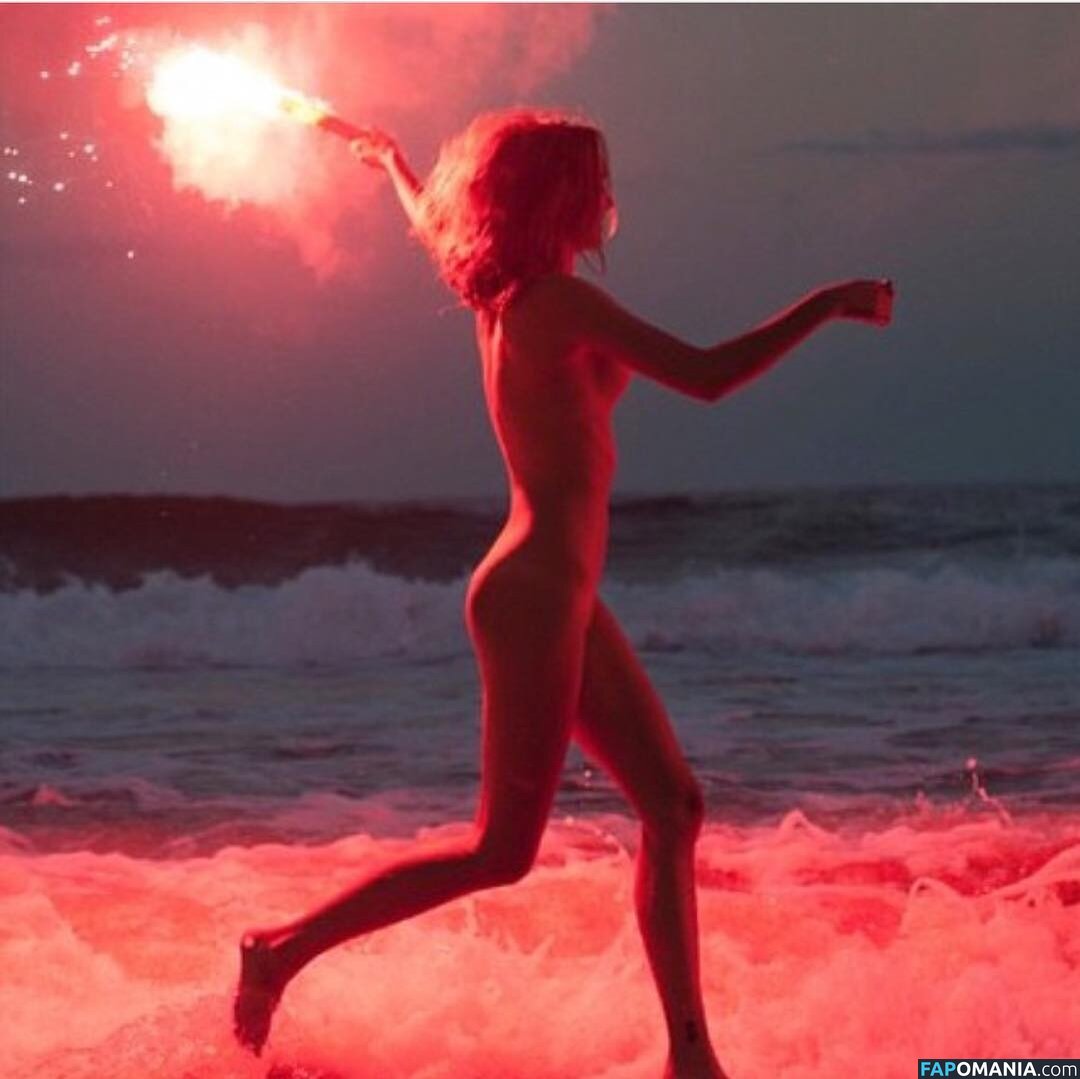 Ana De Armas / ana_d_armas / anadearmas / anadearmasdaily / https: Desnudo OnlyFans  Foto filtrada #1354