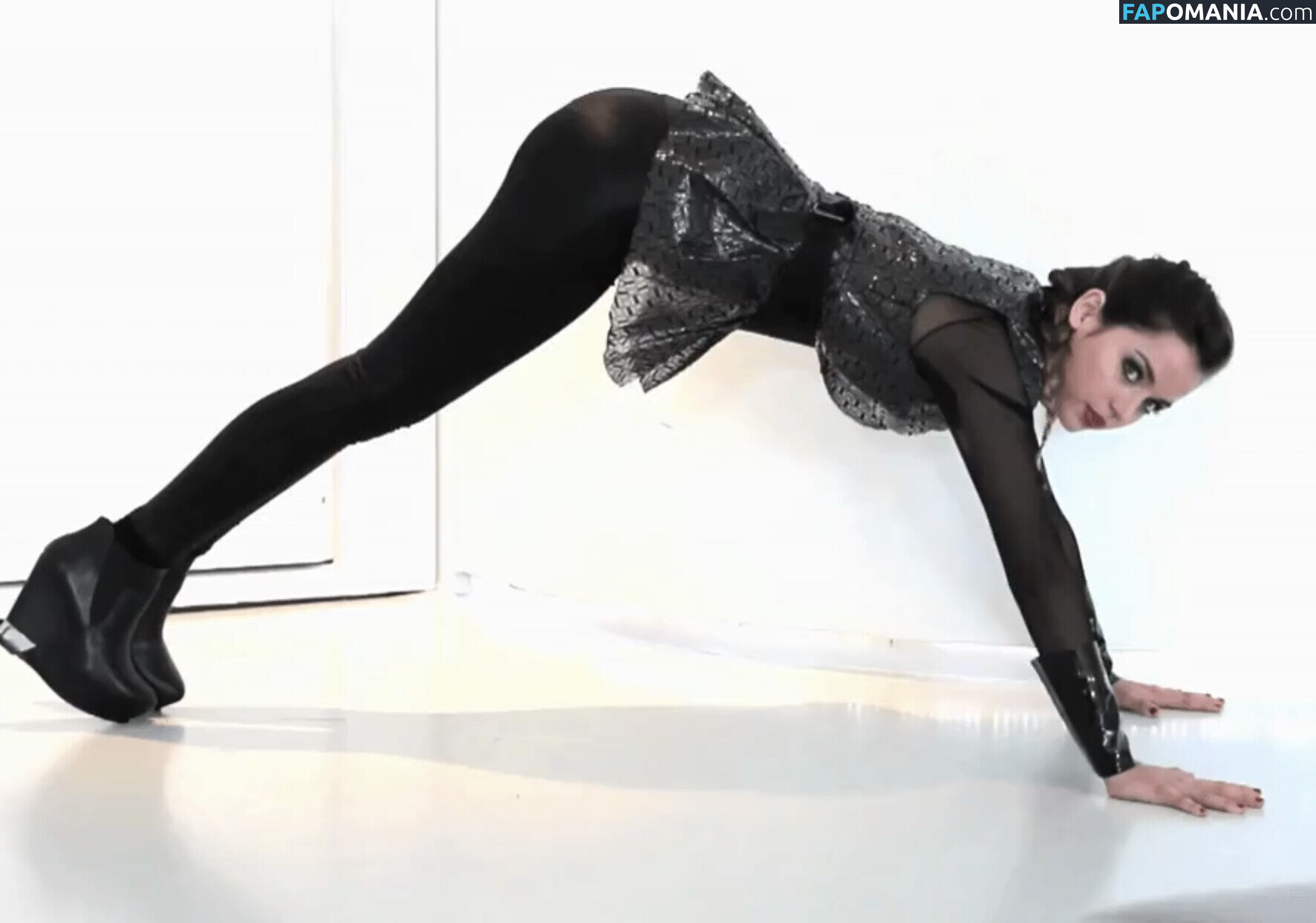 Ana De Armas / ana_d_armas / anadearmas / anadearmasdaily / https: Desnudo OnlyFans  Foto filtrada #1406