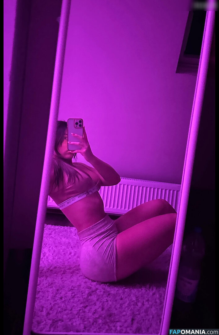 Analena.lz / anabelleofficial Desnudo OnlyFans  Foto filtrada #229