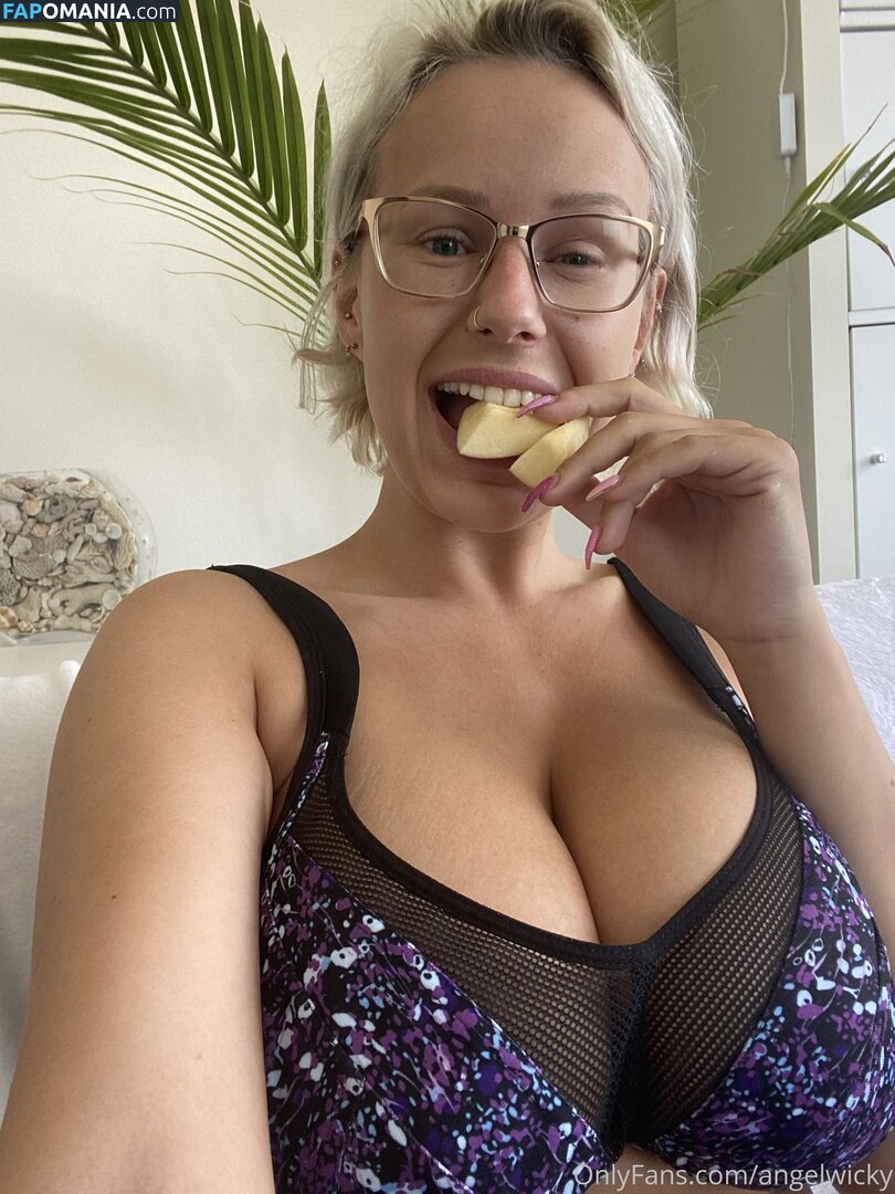 Angel Wicky / angel_wicky_ii / angelwicky / angelwickyofficial Desnudo OnlyFans  Foto filtrada #132