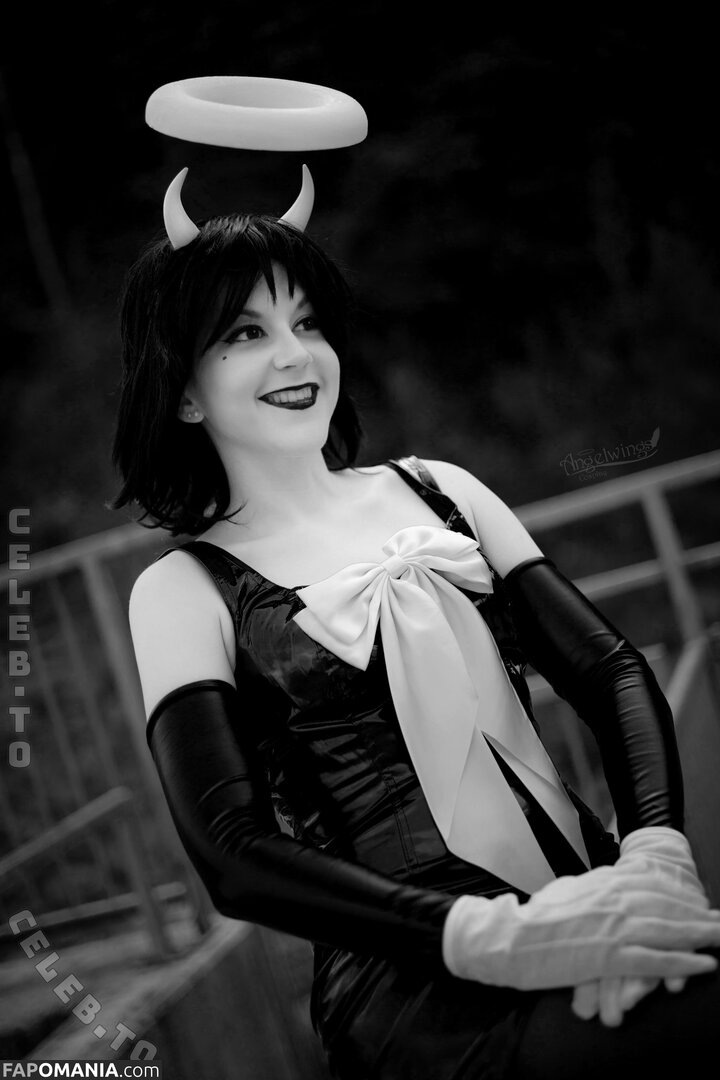 Angelwings_Cos Desnudo OnlyFans  Foto filtrada #14