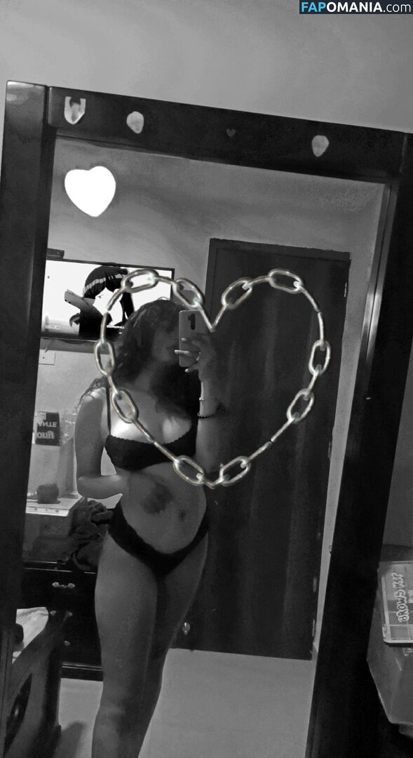 Angiela Zapata Leal / talktomellea Desnudo OnlyFans  Foto filtrada #11