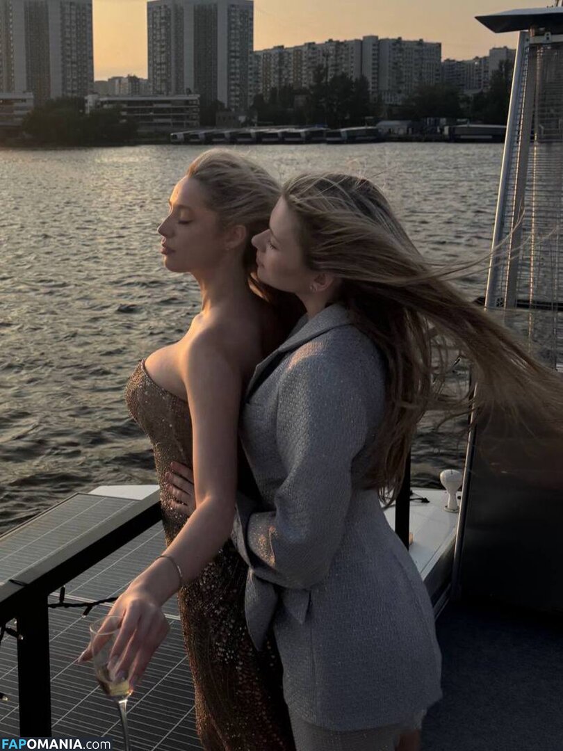 Anisimova Anastasia / anapm / anisimovaaanastasia Desnudo OnlyFans  Foto filtrada #1