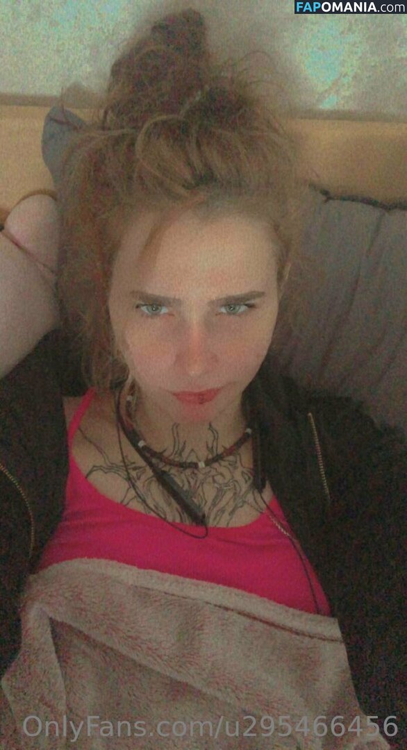 anna_kyoto / kyoto_gun Desnudo OnlyFans  Foto filtrada #27