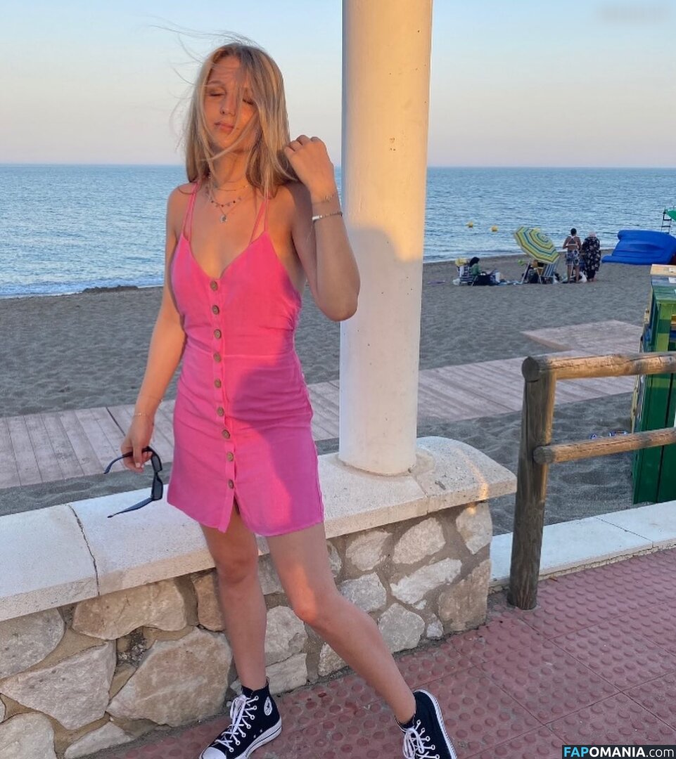 Annkatrin Waerder (ankiwadr) Desnudo OnlyFans  Foto filtrada #9