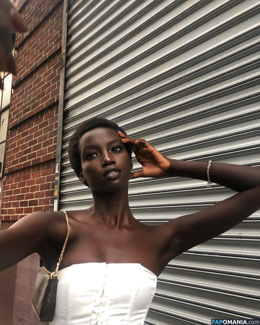 Anok Yai / anokyai Desnudo OnlyFans  Foto filtrada #10