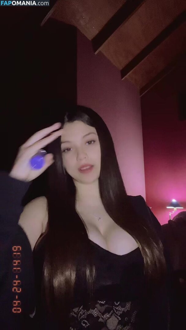 antoniia.blessed / https: Desnudo OnlyFans  Foto filtrada #2