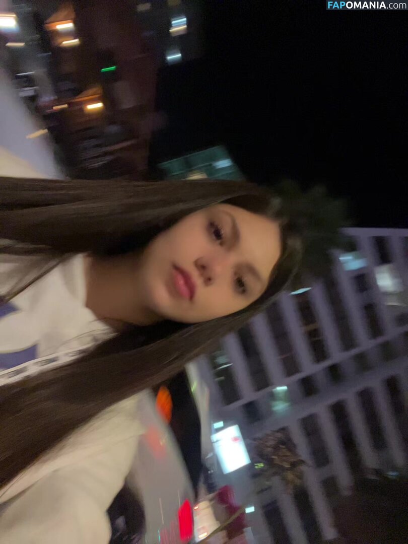 antoniia.blessed / https: Desnudo OnlyFans  Foto filtrada #5