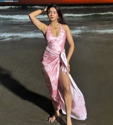 Apoorva Mukhija / the.rebel.kid Desnudo OnlyFans  Foto filtrada #1