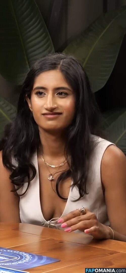 Arasha Lalani / arashalalani / arashalalani_ Desnudo OnlyFans  Foto filtrada #4