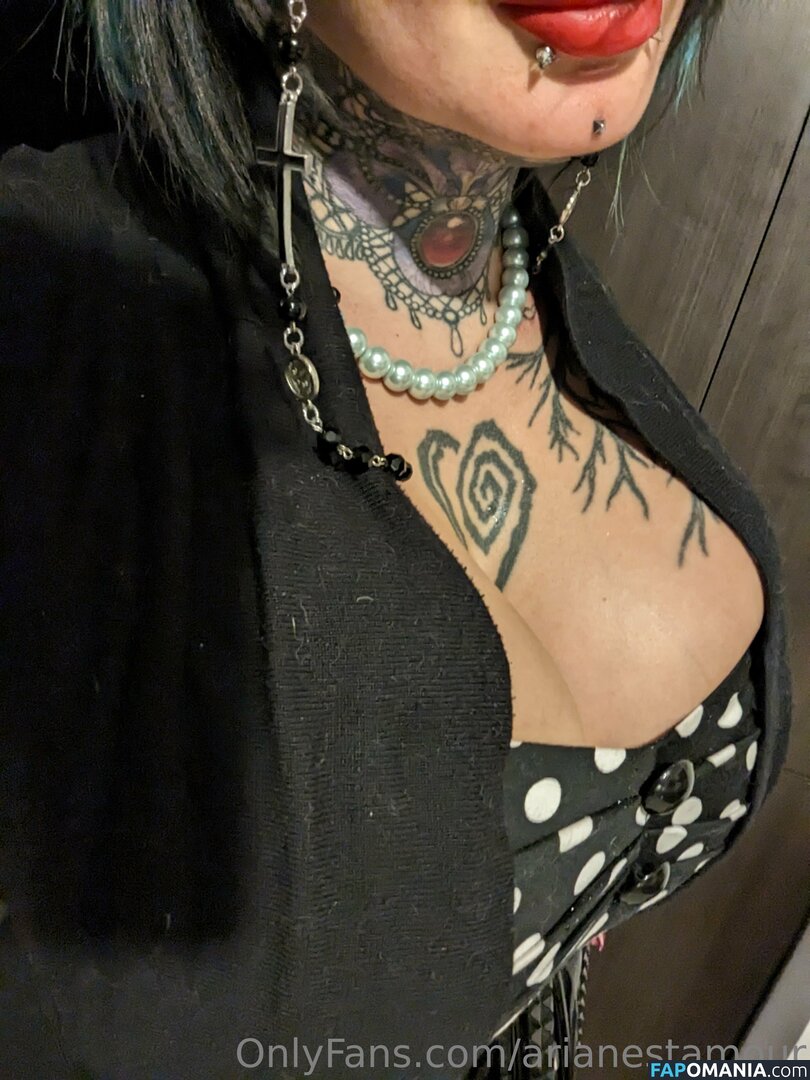 Ariane Saint Amour / ariane_st.amour / arianestamour Desnudo OnlyFans  Foto filtrada #7
