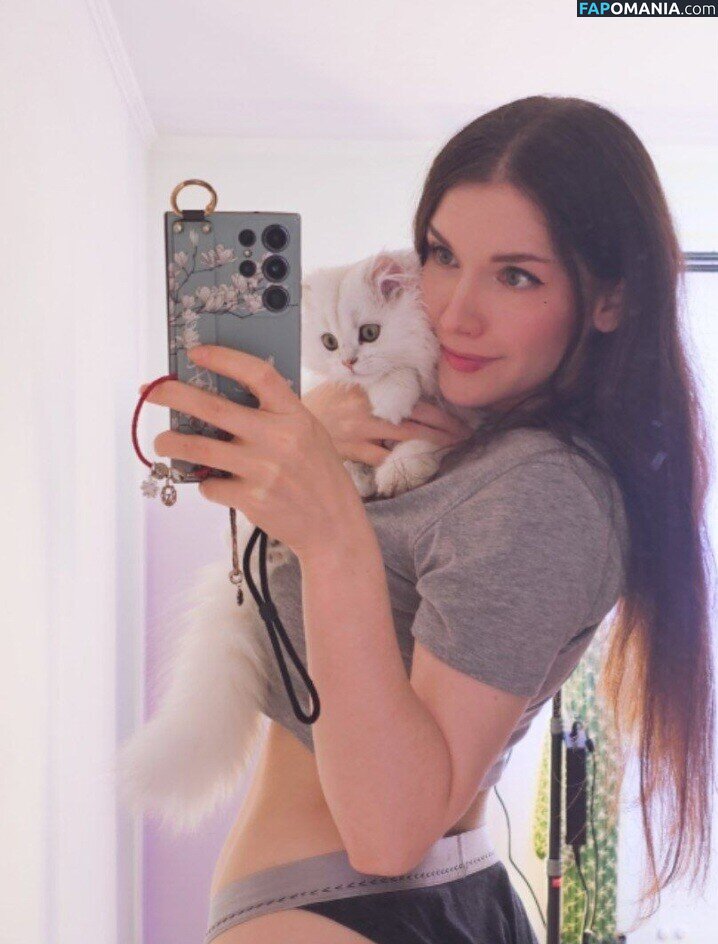 Angelina Lin / KittyKlaw / asmr.kittyklaw Desnudo OnlyFans  Foto filtrada #22