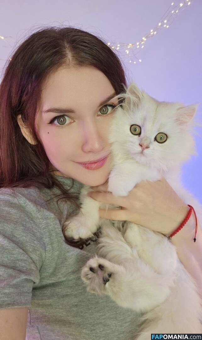 Angelina Lin / KittyKlaw / asmr.kittyklaw Desnudo OnlyFans  Foto filtrada #23