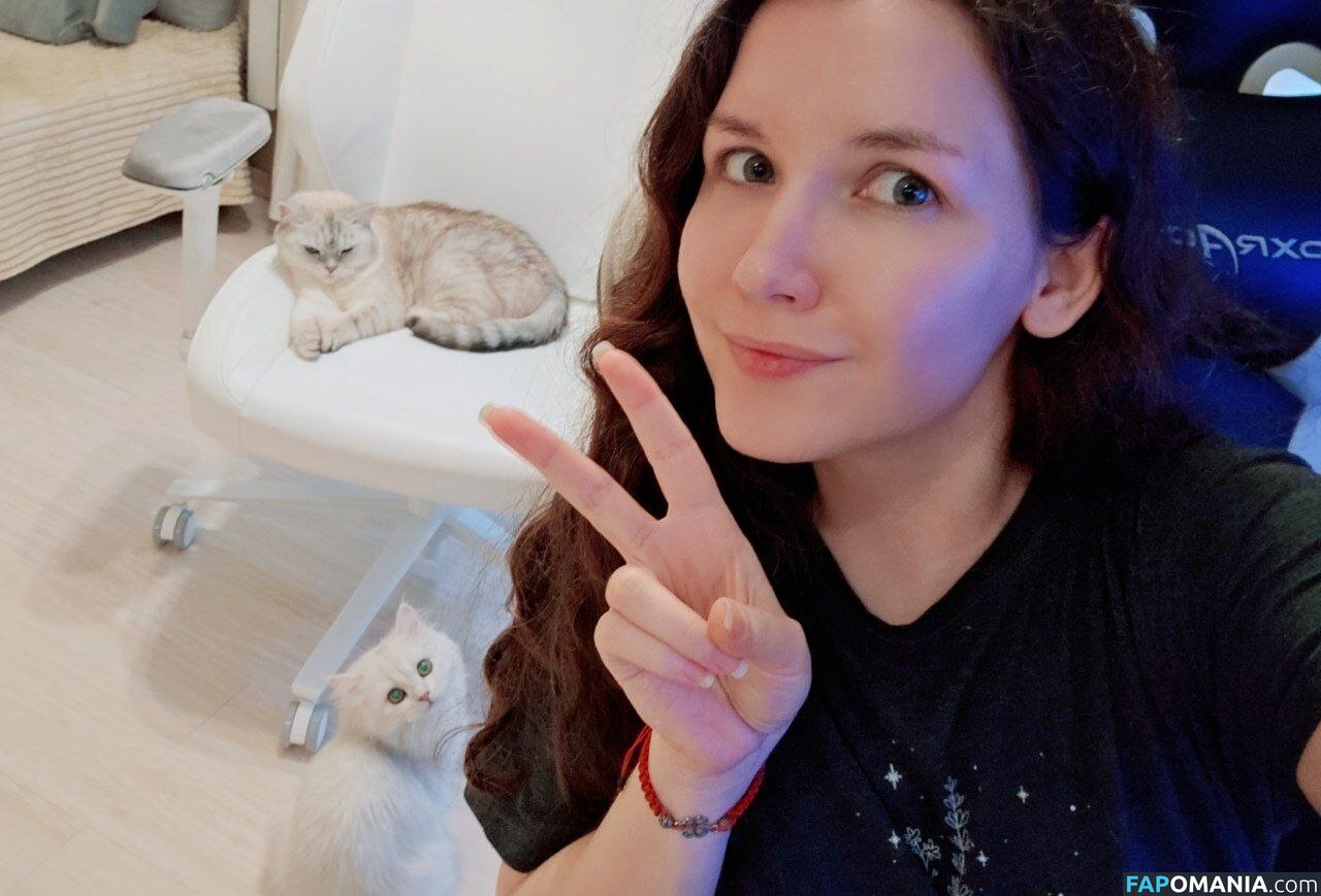 Angelina Lin / KittyKlaw / asmr.kittyklaw Desnudo OnlyFans  Foto filtrada #71
