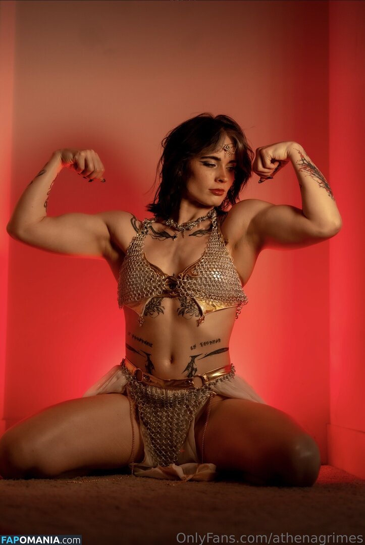 Athena Grimes / athena.cos / pinkemilki Desnudo OnlyFans  Foto filtrada #6