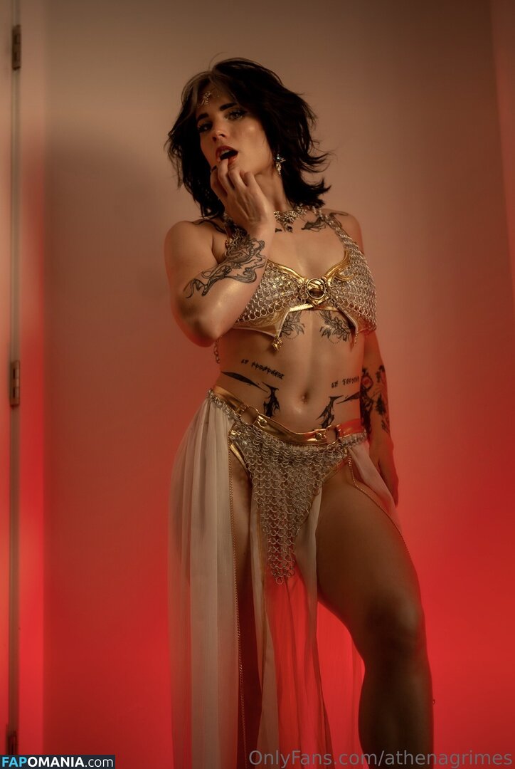 Athena Grimes / athena.cos / pinkemilki Desnudo OnlyFans  Foto filtrada #12