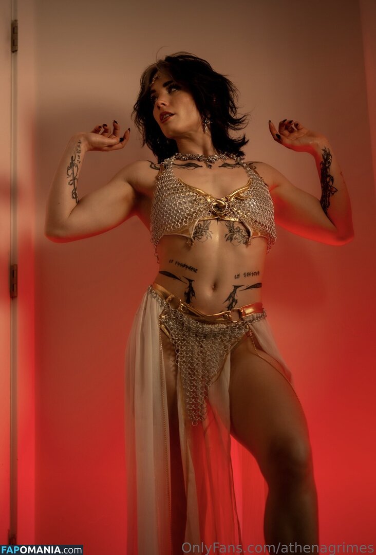 Athena Grimes / athena.cos / pinkemilki Desnudo OnlyFans  Foto filtrada #18