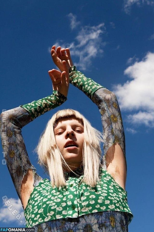 Aurora Aksnes / auroramusic / singer Desnudo OnlyFans  Foto filtrada #269
