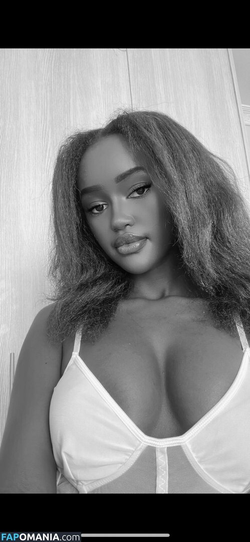 aurora_staar / aurora_star Desnudo OnlyFans  Foto filtrada #1