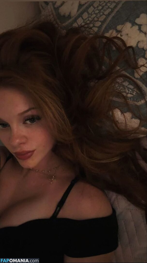Aurorafoxxxx / scarlettaaurora / ursweetscar / yoursweetaurora Desnudo OnlyFans  Foto filtrada #7