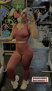 aylenncoro Desnudo OnlyFans  Foto filtrada #3