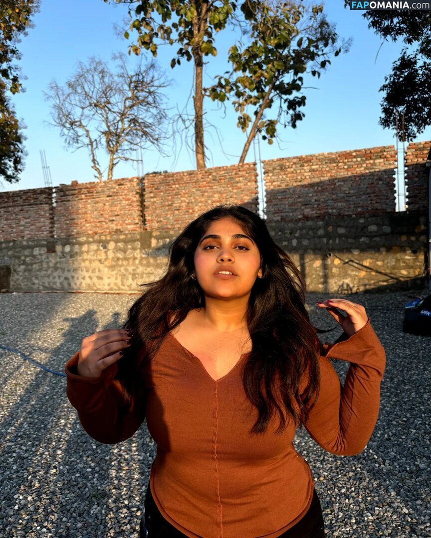 ayushi bhardwaj / ayushi_bhardwajj Desnudo OnlyFans  Foto filtrada #2