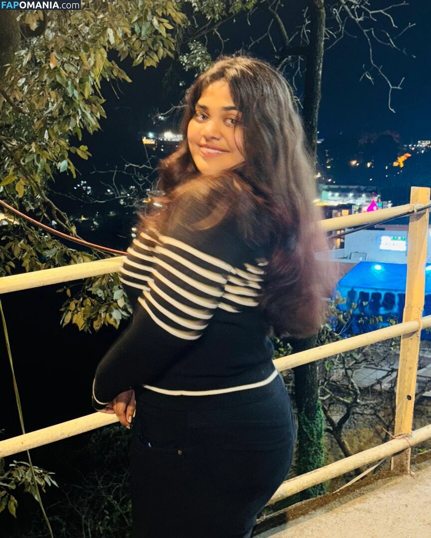 ayushi bhardwaj / ayushi_bhardwajj Desnudo OnlyFans  Foto filtrada #15