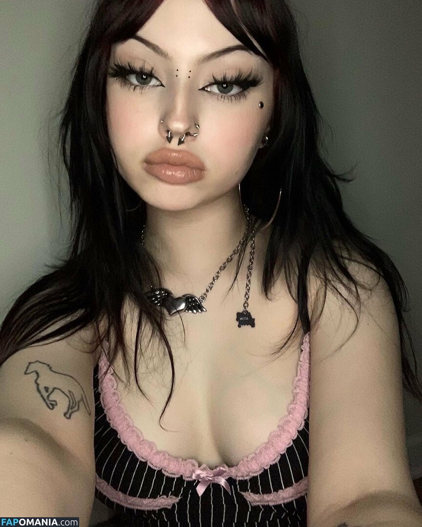 64il0ut / b4i1e3 / b4il3e Desnudo OnlyFans  Foto filtrada #17