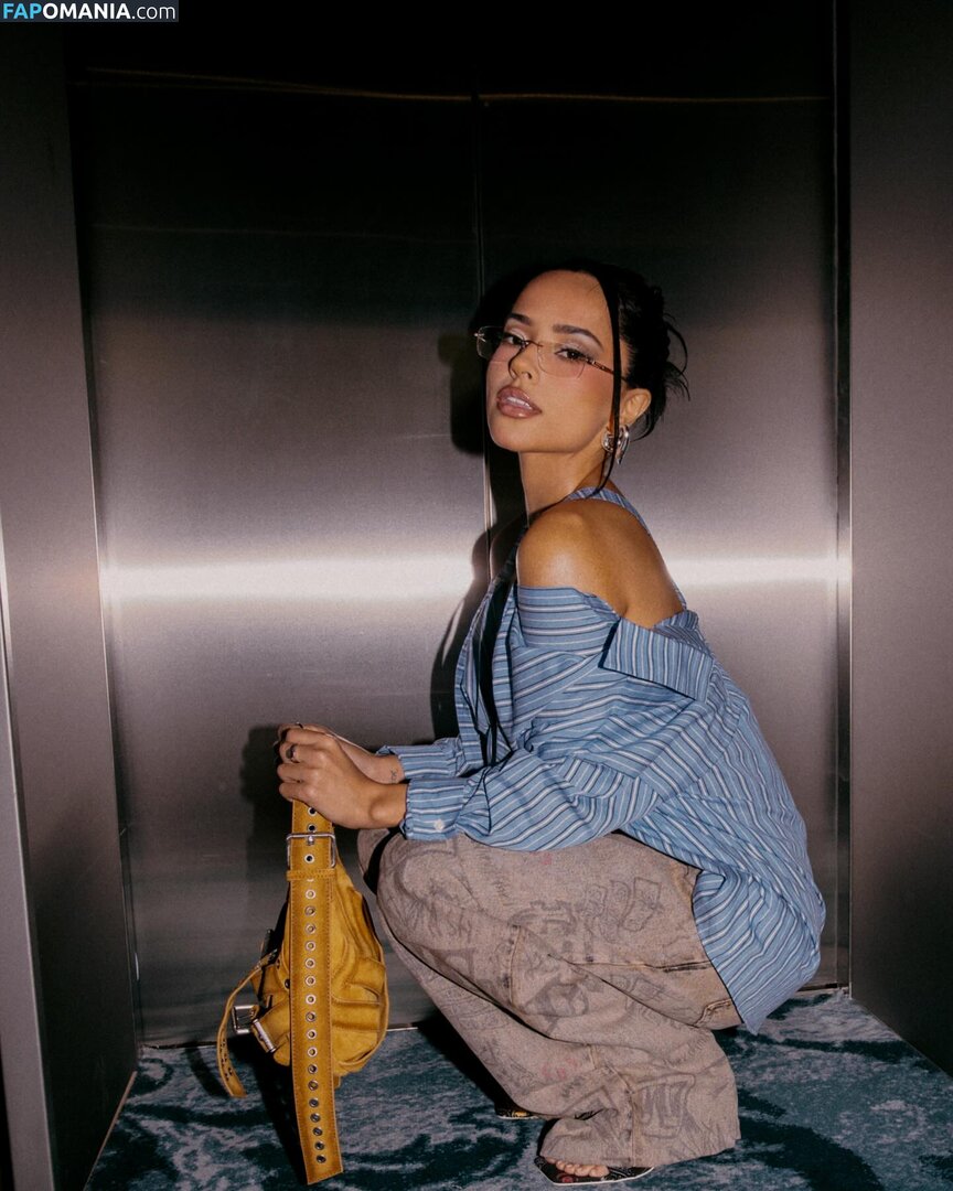Becky G / iambeckyg / therealbeckyg Desnudo OnlyFans  Foto filtrada #1041