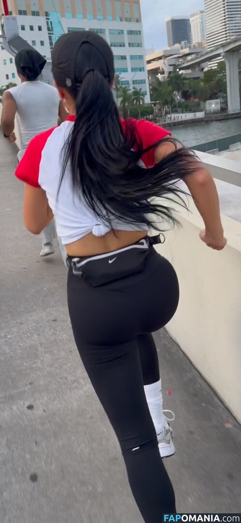 Becky G / iambeckyg / therealbeckyg Desnudo OnlyFans  Foto filtrada #1045