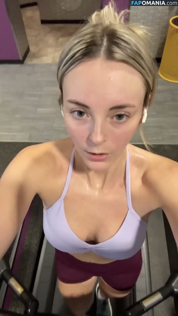 Beez ASMR / asmrmaddy / beezasmr / brynneharder Desnudo OnlyFans  Foto filtrada #1