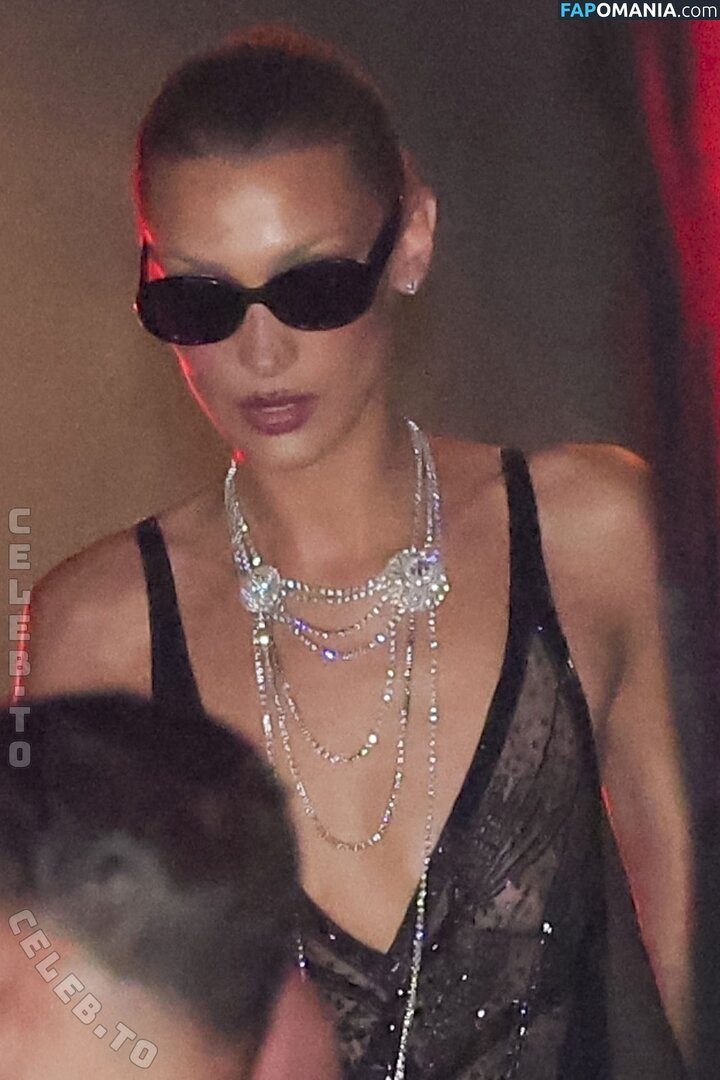 Bella Hadid / OfficialBellaHadid / bellahadid Desnudo OnlyFans  Foto filtrada #869
