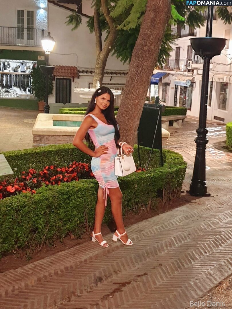 bellapussy25 Desnudo OnlyFans  Foto filtrada #29